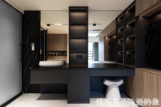 空间|153㎡黑色原木系