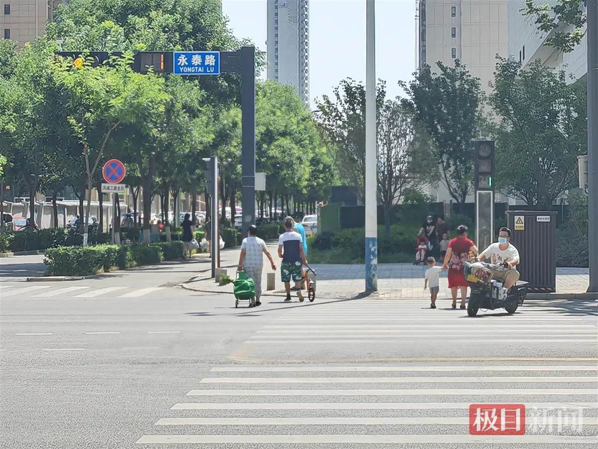 不要告诉别人（西安“7天管控”首日实探：影院KTV已关门，食客到餐馆现场点外卖）西安影院什么时候开业，西安娱乐，