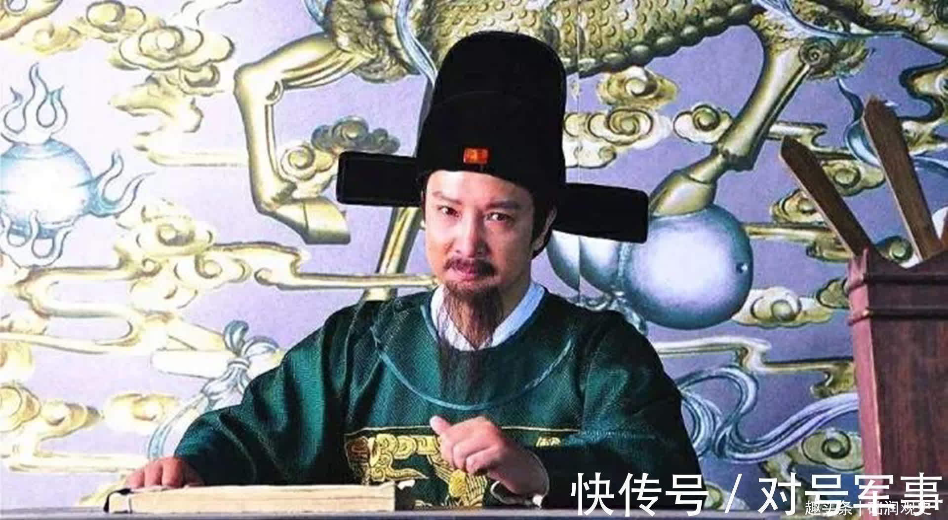 知县&清代奇案:县丞纳妾,被窝发现骷髅,知县审案,一人凌迟九人问斩