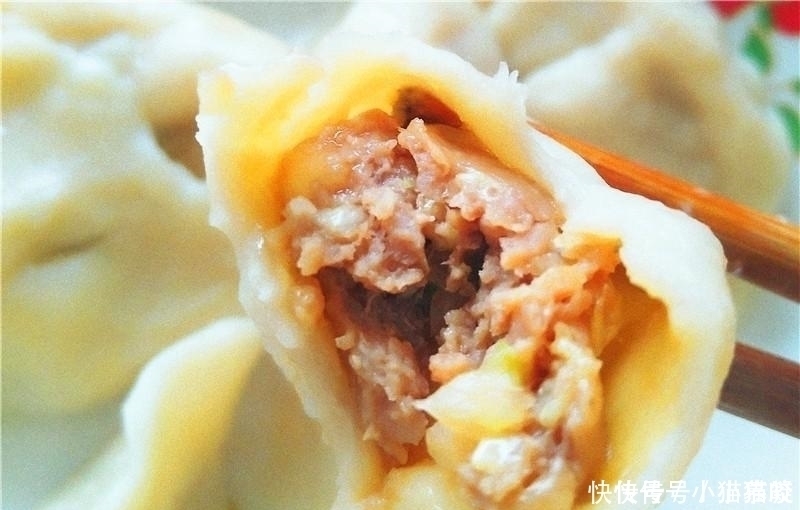 饺子|拌饺子馅时，要不要放酱油9成人都弄错了，难怪饺子不香腥味重