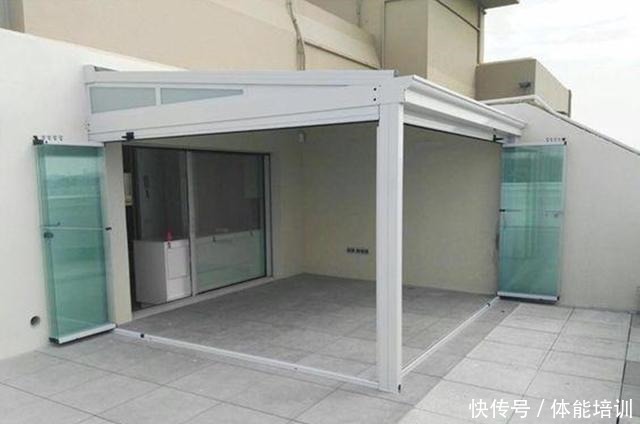 阳光房|专挑顶楼买,送个露台一半用来搭阳光房,变成休闲区邻居看着羡慕!