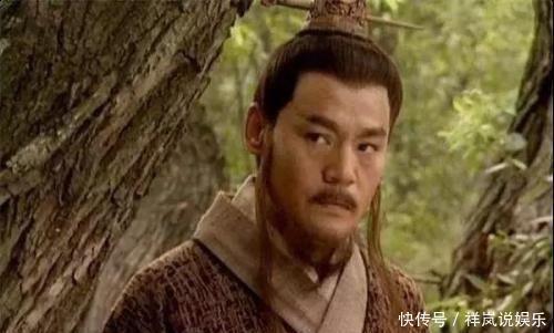 风清扬为何不出手驱逐岳不群,光大剑宗?主要是害怕一个人