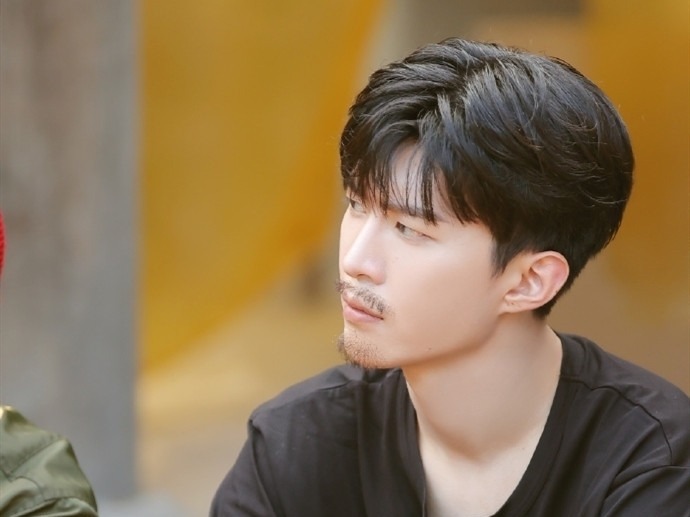 下一個綜藝咖?范丞丞在《萌探探探案》上太出彩,隨便開口都是梗