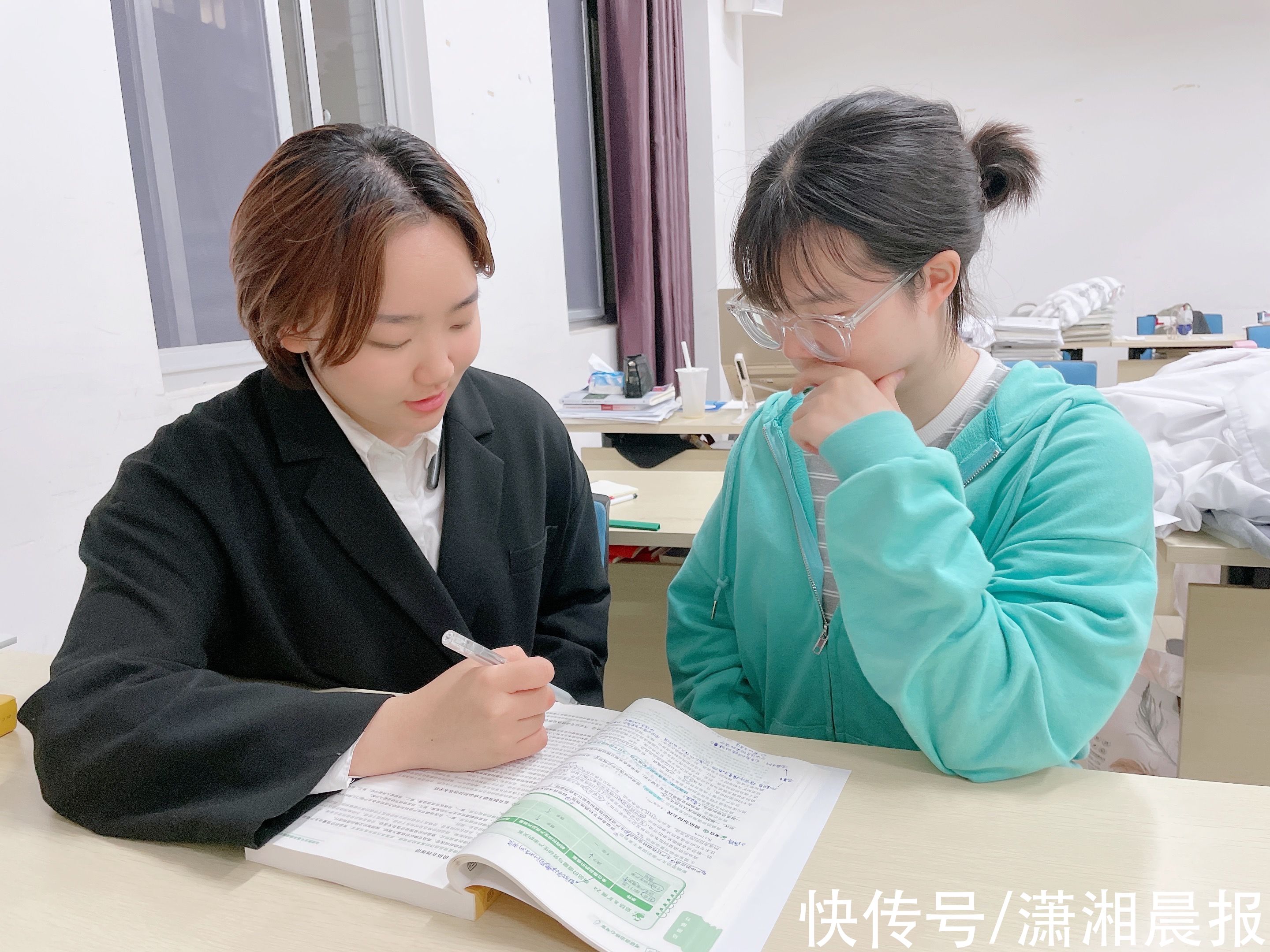 保研|考研放榜！湖南师大学霸女寝聊“上岸”秘诀：轻松快乐氛围不可少