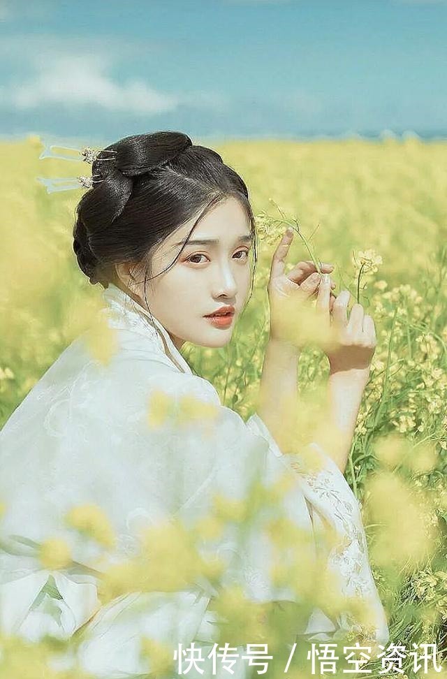 隐士@王维写黄昏的一首诗,只有短短8句,却惊艳了世人一千多年