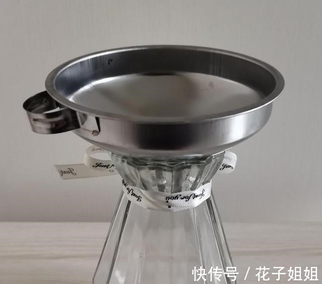 每件不超过10元的10件小物品,是厨房大帮手,赶紧收藏起来!