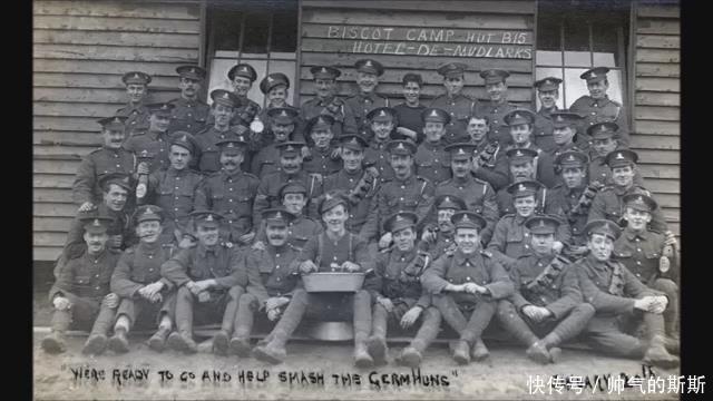 一战军歌《继续家庭火焰的旺盛》歌词曲,带真人演唱