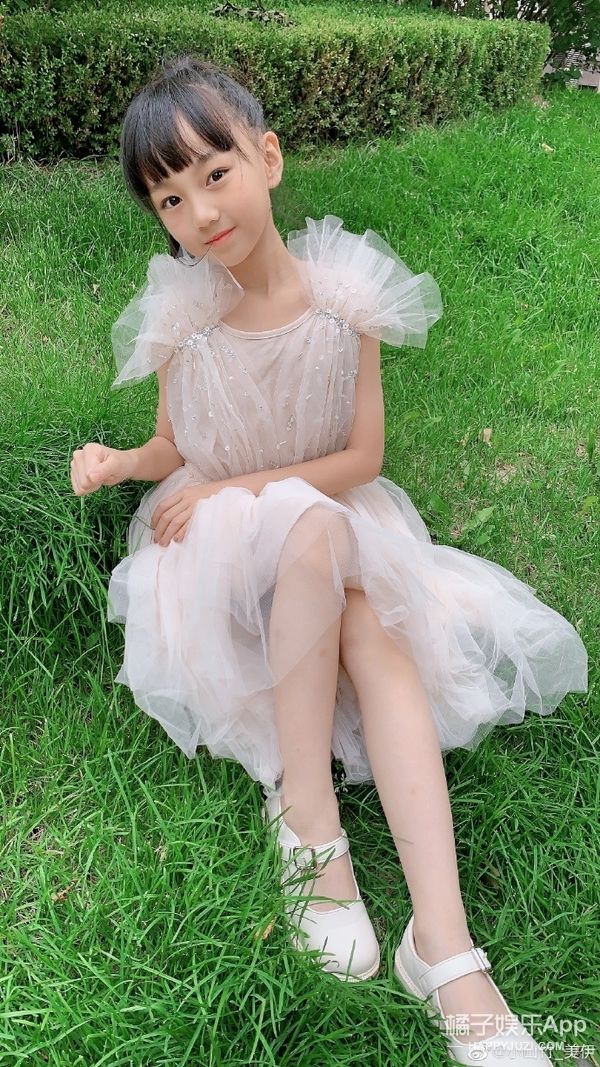 劉海|還記得《爸爸去哪兒》的小山竹嗎？她現在長這樣！