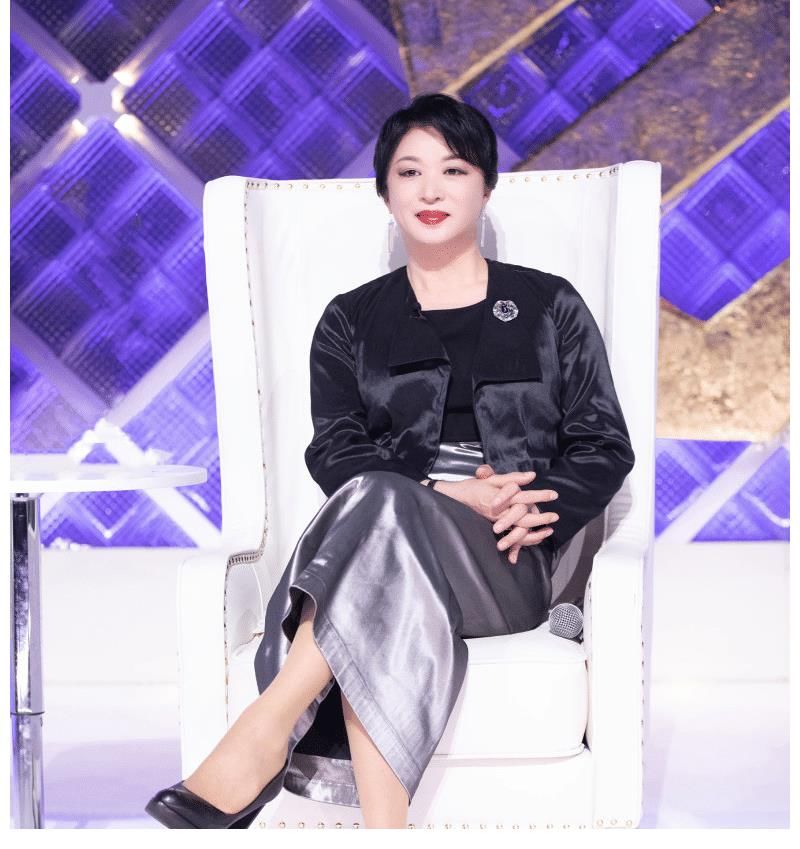 金星三连质问,江苏卫视为什么无缘无故剪掉自己?其中发生了什么?