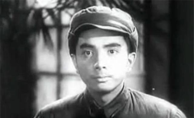 拒之门外|单位加班回家迟到,他被妻子拒之门外,无奈在公园选择自杀