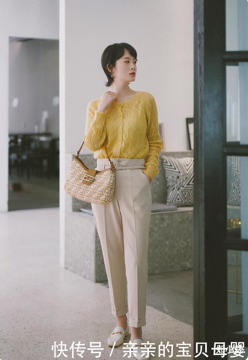 技巧|“毛衣+阔腿裤”穿对有多时髦!这4种博主专用穿搭技巧,显气质