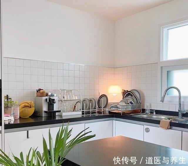 布置|走进韩国女主的家,真的受益匪浅!全屋物品罗列得有条不紊,养眼!