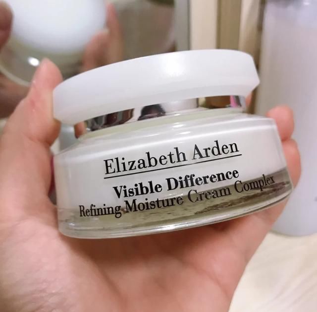 公认好用的5大保湿面霜，海蓝之谜是贵妇面霜，欧莱雅很滋润