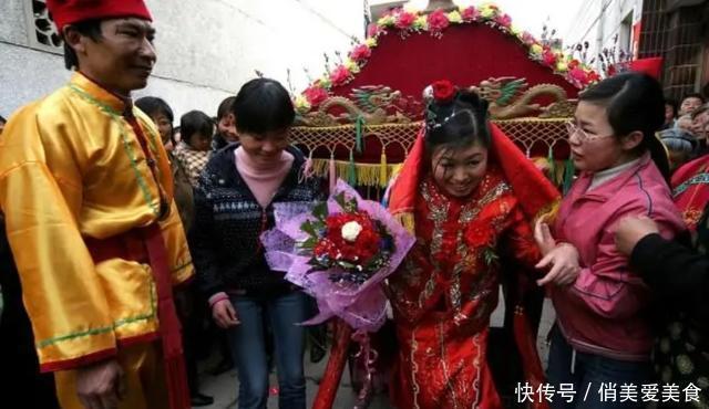 孙耀|婚礼上准新娘发现现场竟然多了个新娘,一问才知道原因,婚礼直接变悲剧!