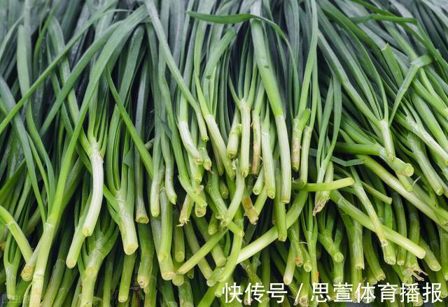 食用油|做韭菜馅饺子，别再乱调馅了，调料只需这3样，韭菜鲜香不出水