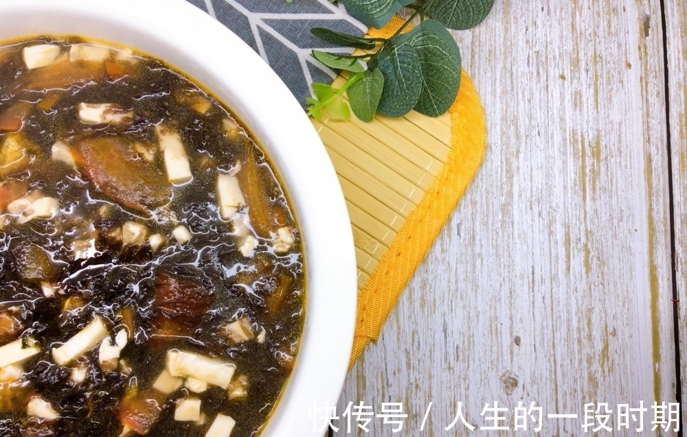 番茄|皮肤干燥润肤喝这汤,一周4次肌肤水嫩,滋养皮肤又暖身