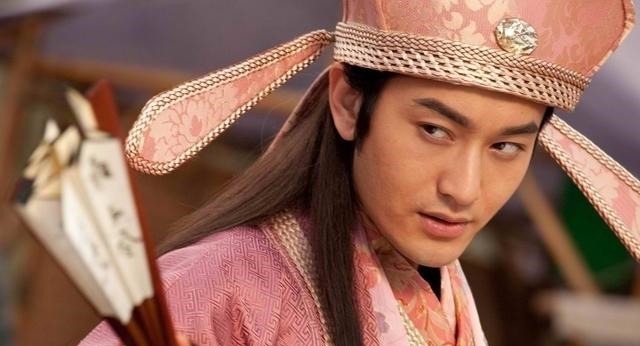 风流成性的唐伯虎其实有苦衷,贿赂考官锒铛入狱,为躲难装疯卖傻!