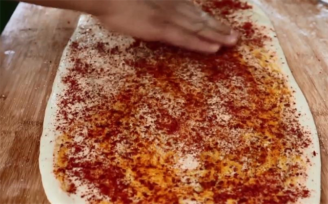 辣椒面|教你在家轻松蒸花卷馍,原来做法那么简单,看一遍就能学会