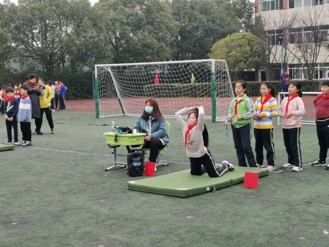【公告】外冈小学四、五年级学生接受区体育素养技能测试