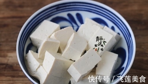 油菜|中午用2两肉炖了1锅菜，汤鲜菜香，无肉不欢的老公也抢着吃