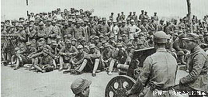 图五|二战老照片图一是被俘虏的女兵,图二在大合唱,图五女兵最美!