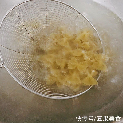 奶油|奶油培根意面这样吃，全家都喜欢