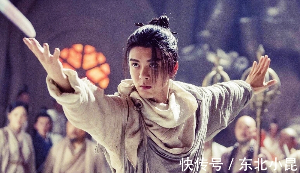 杨逍$倚天中,阿大方东白的身世,隐藏着丐帮一段复杂的内部权力斗争