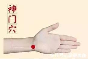 改善睡眠|爱失眠可能是这三个穴位不同,睡前按摩,改善睡眠症状