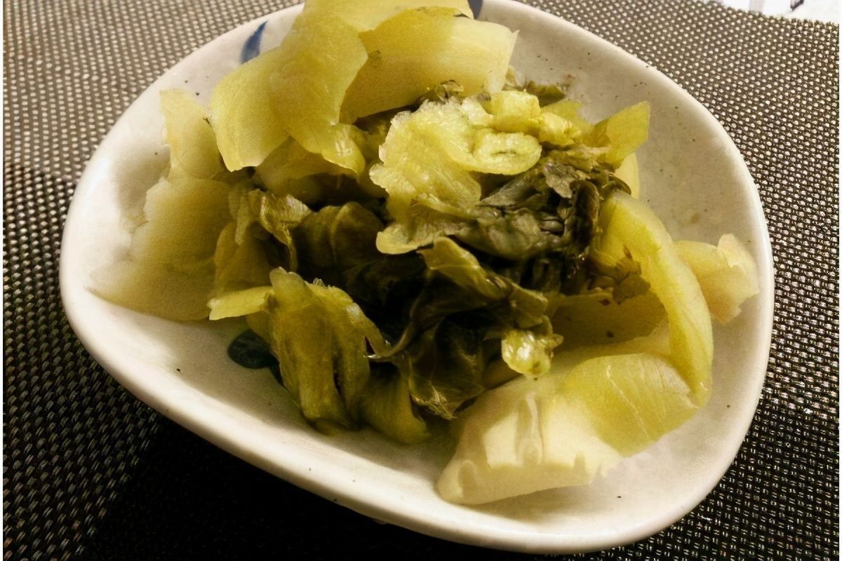 腌酸菜不要只加盐，多加这1步，腌出的酸菜特美味