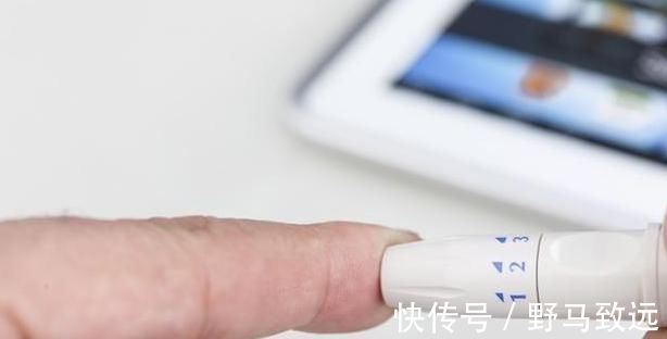 并发症|糖尿病人群的“秘诀”，坚持做好4件事，血糖悄悄降，逼走并发症