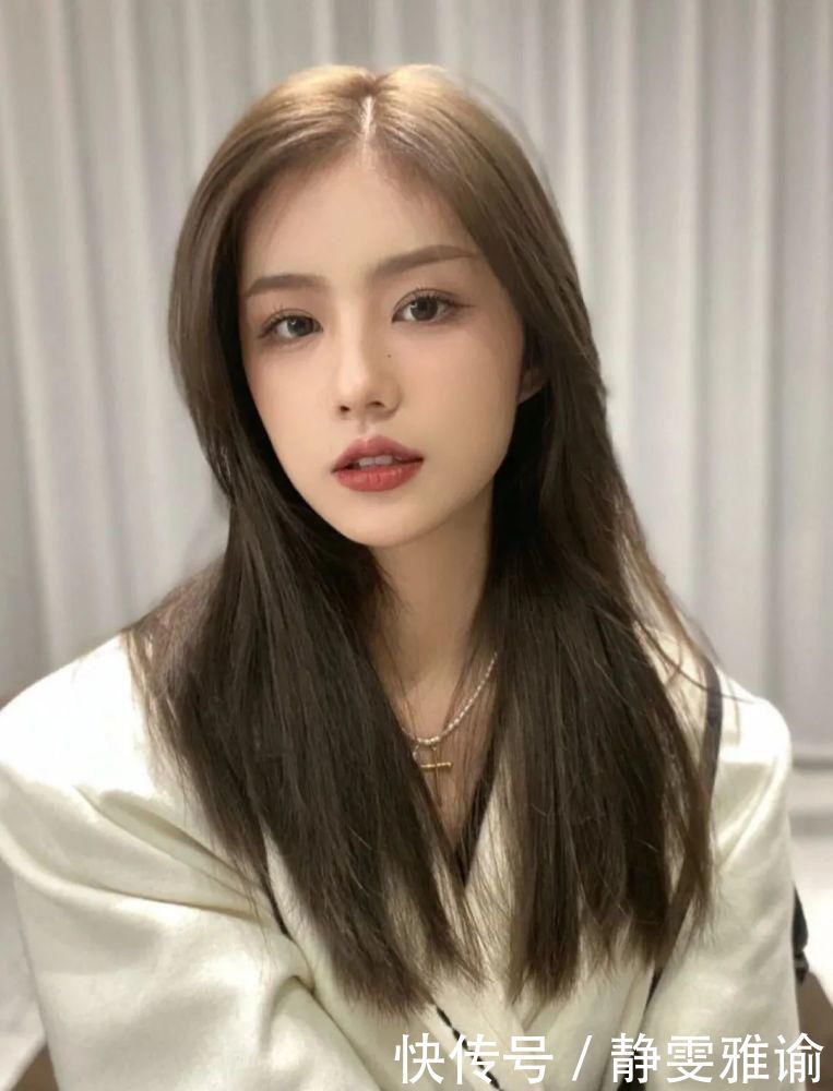 姐妹|新年最火最显白的发型，全靠这几种发色！！