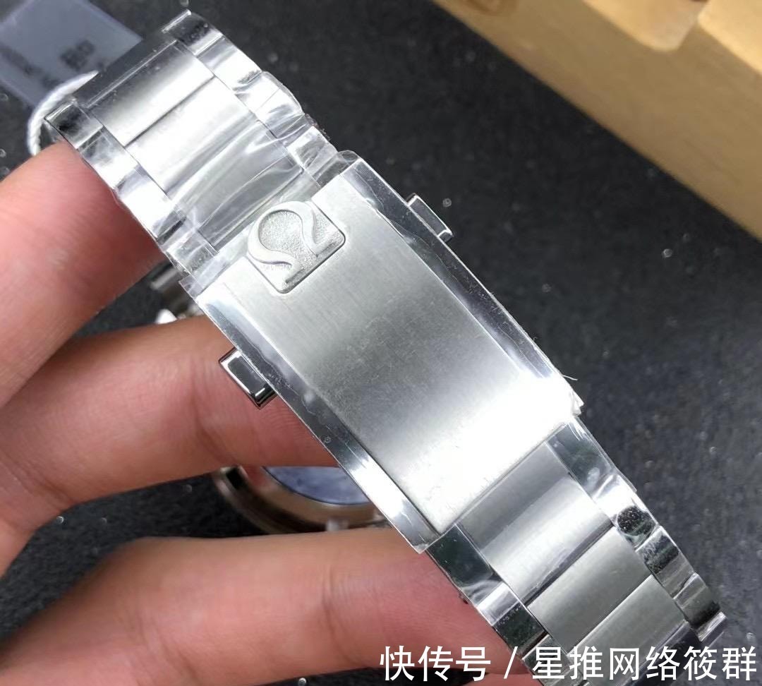 om厂 OM厂欧米茄超霸史努比限量版品质细节会不会一眼假?