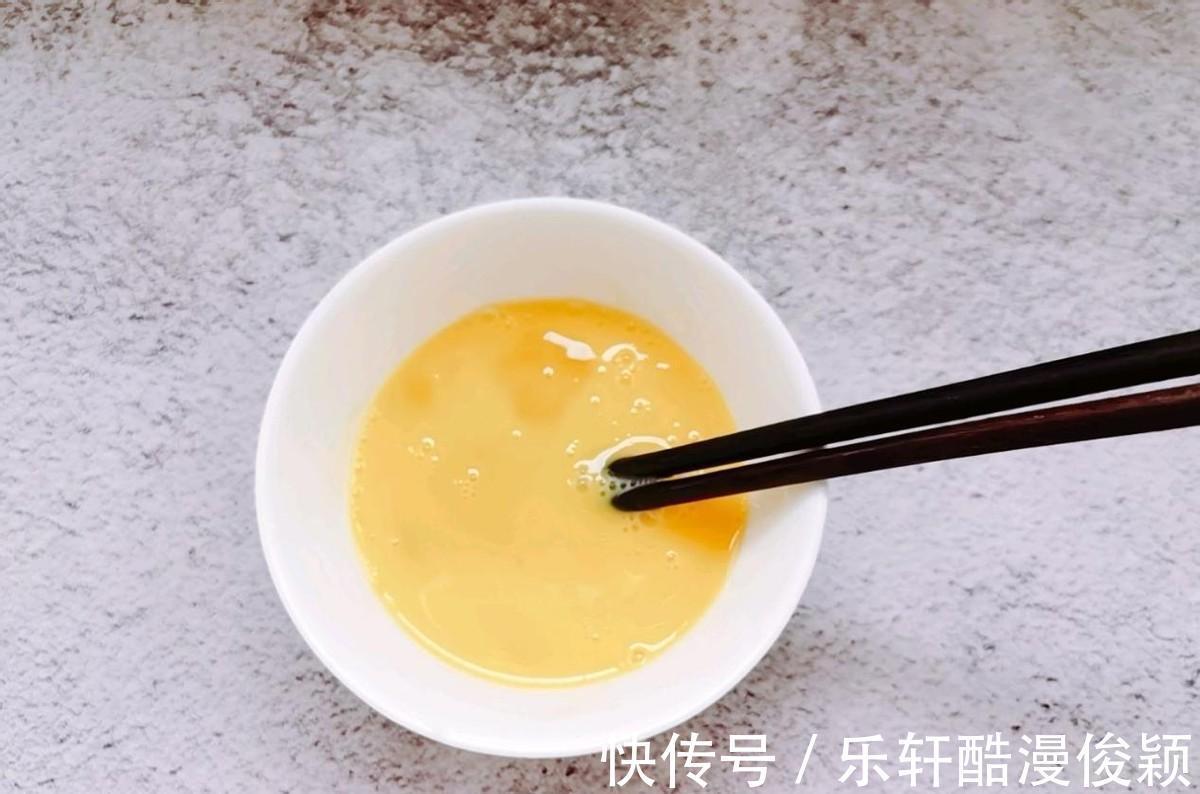 中秋|中秋将至,用应季蔬菜做一道鲜虾丝瓜汤,喝一口就能鲜到神清气爽