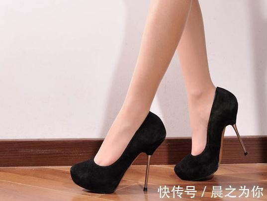 气质 细跟鞋天生自带一种典雅风格,瞬间提升了你的气质!