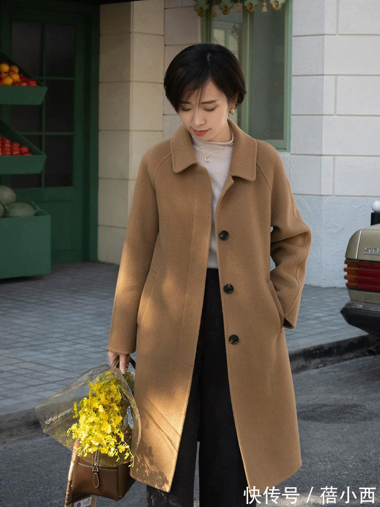 博主|有品味的女人,衣橱里一定有这4件大衣,搭配裤子、半身裙很优雅