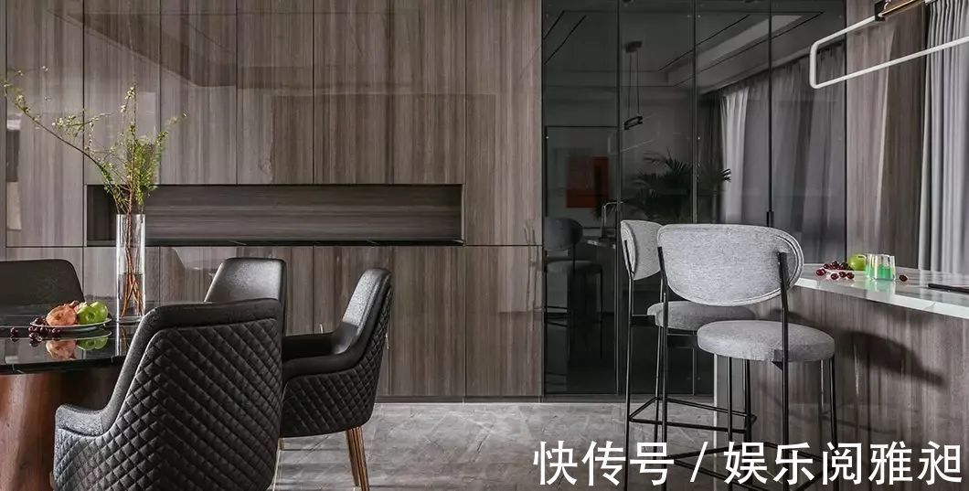 现代|262㎡现代简约大平层,简洁纯粹的空间,生活从容自然