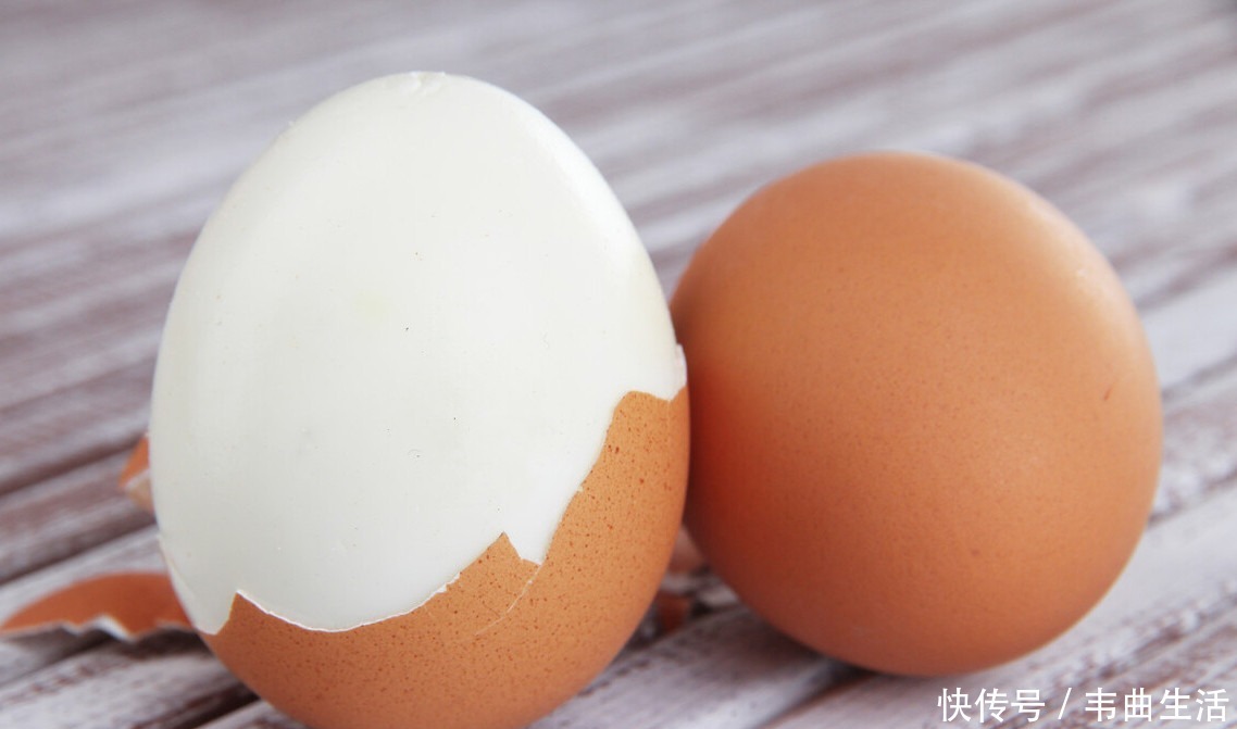 白醋|煮鸡蛋,不能只用清水煮,多加2种东西,鸡蛋又香又嫩,很好剥壳