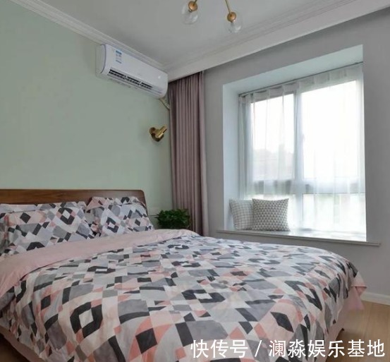 浴室柜|77平小家忍不住晒晒,小户型这样装准没错,清爽好看又宽敞明亮