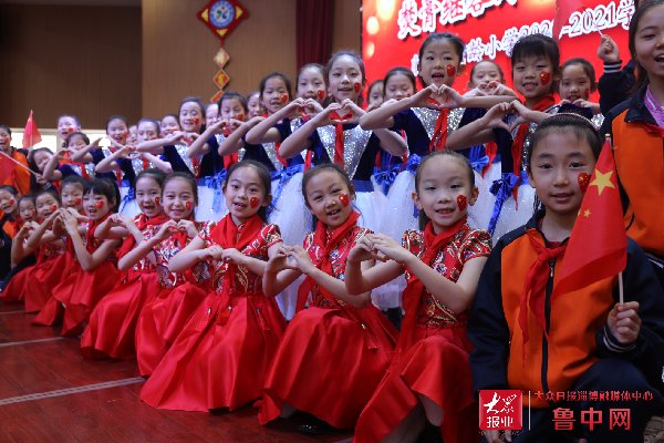 焚膏继晷终不负 擘画新图阔步行 临淄区玄龄小学举行春季开学典礼