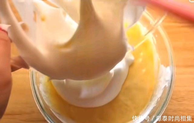 蓬松|不用烤箱和打发器,也能做出蓬松渲染的蛋糕,慢妈教你做法零失败
