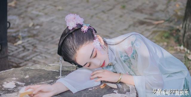 比“我想你了”更加真挚的古诗,句句动人,读懂了它们就懂了相思