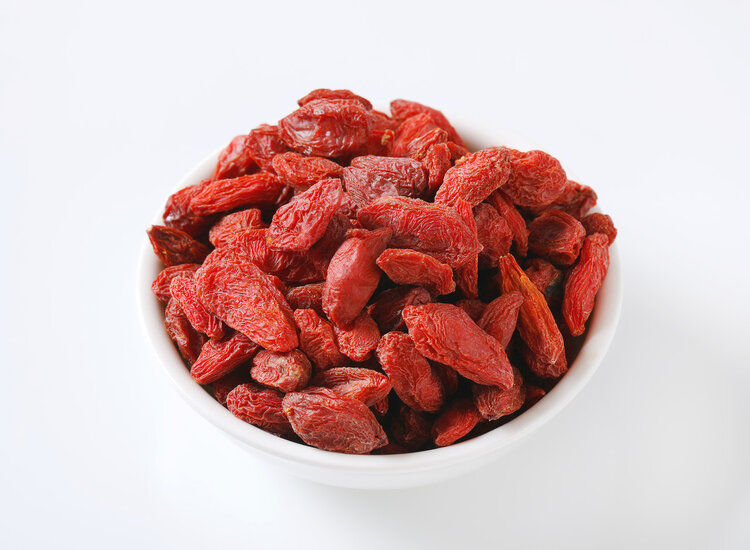 硫磺|枸杞是干吃好，还是泡水喝好？纠结多年的问题，终于有了答案