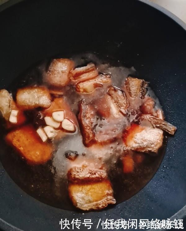 鱼肉|无论解冻什么鱼,不要直接用水泡,教你1方法,吃着跟活鱼一样鲜!