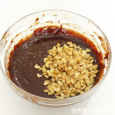 几块钱做一道详细步骤｜馥郁布朗尼，竟比外卖还好吃