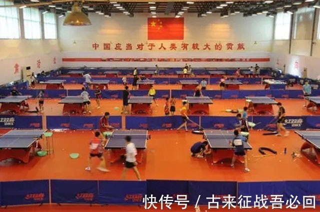 国家体育总局|国乒文体恋仅蔡振华圆满,相濡以沫34年,曾和妻子住15平米小屋