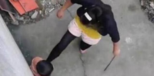 失控|4岁女儿把手机放水里洗,妈妈失控之后,再也听不到孩子的声音