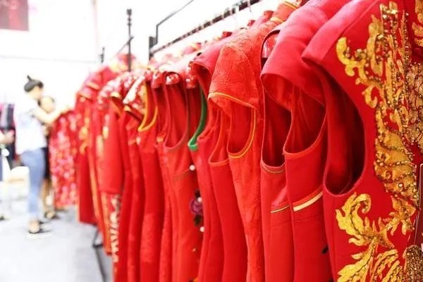 消费|宿言:早看早应用~提升零售产品销售额的9个手段!