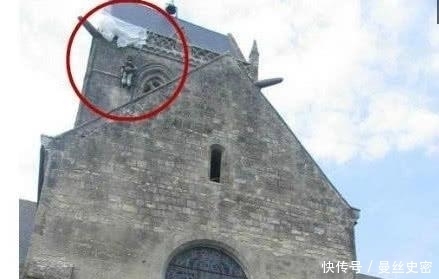 二战|二战中最强“装死男”,挂教堂上逃过一劫,没想到一挂就是74年