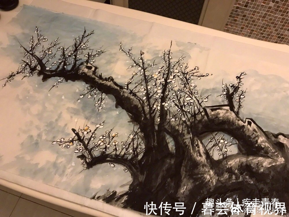 国画#张馨予国画居然画得这么好,真是人美又有才艺