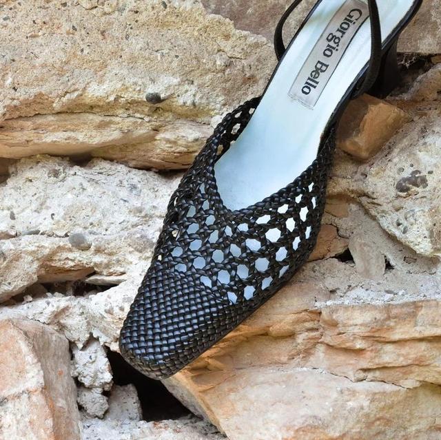 参考价格 翻了身的“土味凉鞋”,这次成了时髦精心中的C位